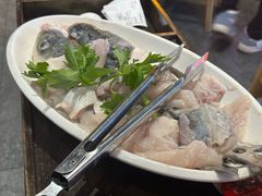 -老船舫·现做活鲜鱼馆(东郊记忆店)