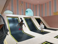 -奈尔宝家庭中心·亲子餐厅(鄞州万达店)
