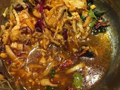 -喝丢一只鞋海鲜烧烤·海肠捞饭(文体街店)