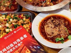 -弓虽昌焖烧鸡(大竹林店)