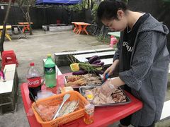 -小蜜蜂团建自助烧烤场(小洲村店)
