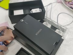 -荣耀授权专卖店(黄浦浙江中路店)