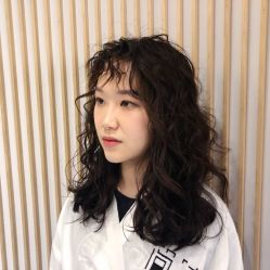 -简法造型·品牌形象店