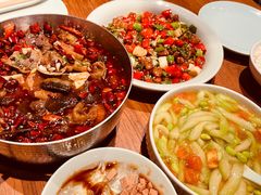 飘香毛血旺-双流老妈兔头(荟聚店)