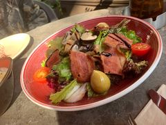 培根菌菇沙拉-BROWNSTONE布朗石西班牙餐厅(富城店)