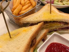 -WOLFGANG PUCK KITCHEN & BAR(迪士尼小镇店)