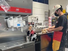 -DQ·蛋糕·冰淇淋(周浦万达店)