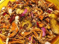 -休记光头香辣蟹干锅店(衣冠庙店)