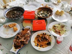 -华龙特色大骨鸡农家菜馆