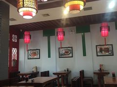 大堂-石头门坎