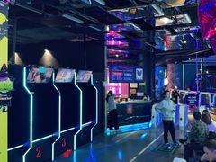 -世代星球·保龄球·镭战真人CS·团建(杨浦店)