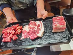 -肉甲韩国木炭烤肉(新壹街1店)