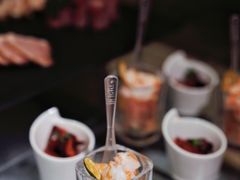 -大中华希尔顿酒店-念自助餐·嗨啤·小龙虾