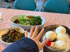-红樱桃·欢乐餐厅(太原里店)