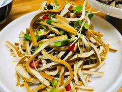 -舟小鲜·舟山小渔村(凤城四路中登广场店)