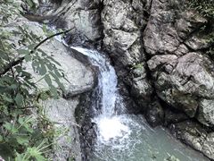 -百丈飞瀑