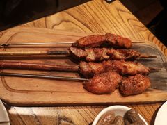 -阿里家·新疆烤肉酒場 by MIG