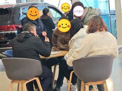 -上汽大众4S店(上海冠松店)