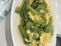 -玉林宁大姐第一家脆皮肉馆(江滨路店)