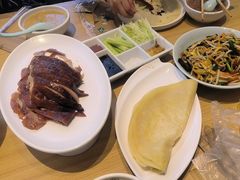 -春饼先生·北京烤鸭(甘井子万达店)