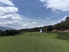 -昆明春城湖畔度假村