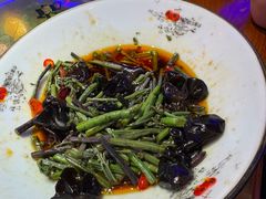 -山河屯铁锅炖(哈西站店)