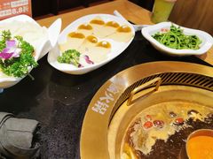 -豪渝火锅(李家村万达店)