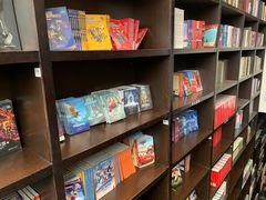 -钟书阁(松江泰晤士小镇店)