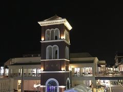 -王府井奥莱临潼小镇(临潼店)