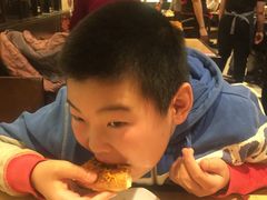 -必胜客(东大桥店)