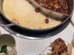 -三人行骨头王火锅(长寿店)