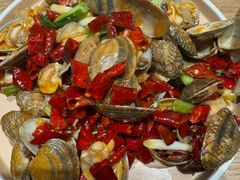 -街角等你.大连海鲜烧烤.经典铁板海鲜串(西安路店)