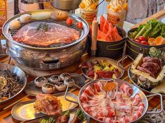 -叽叽扎扎烤肉场(生态城万达店)