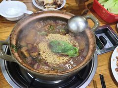 -奇味鸡煲(麦地店)