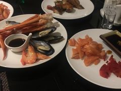 -唐拉雅秀酒店-西锦汇空中BBQ·思创餐厅