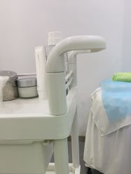 -苗医生0感科技祛痘