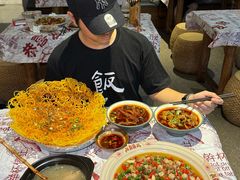 -耙吉吉川味小酒馆(本地人回头店)