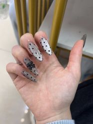 -尤米一站式美甲美睫