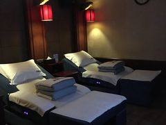 -洪迈足道(四公里店)