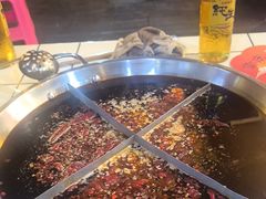 -储奇门鳝鱼火锅(总店)
