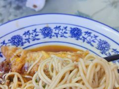 -渝之汇牛肉豌杂面