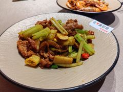 爆炒黄牛肉-佬太公海鸭·海鲜大排档(上海总店)