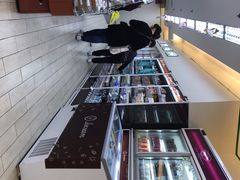 -全家便利店(梅园路店)