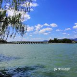 散步♀️在公园里，仿佛进入仙境一般的美哉美哉