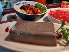 牛奶鸭血-小龙坎火锅(IFS HOT店)