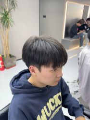 -宫铭烫发染发接发店