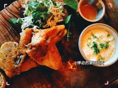 烤鸡配沙拉-THE CANNERY&JUJU 新鲜海鲜·牛排美食酒廊