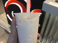 桃桃酸奶-CoCo都可(湖滨银泰店B区店)