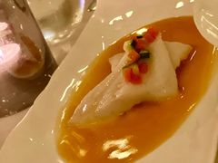 多宝鱼配节瓜番茄佐特质黄酒汁-Jean Georges