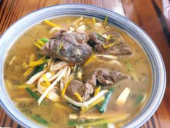 精选酸菜牛腱子面-陈八两面家(华孚写字楼店)